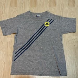Youth Adidas T-Shirt | Size M